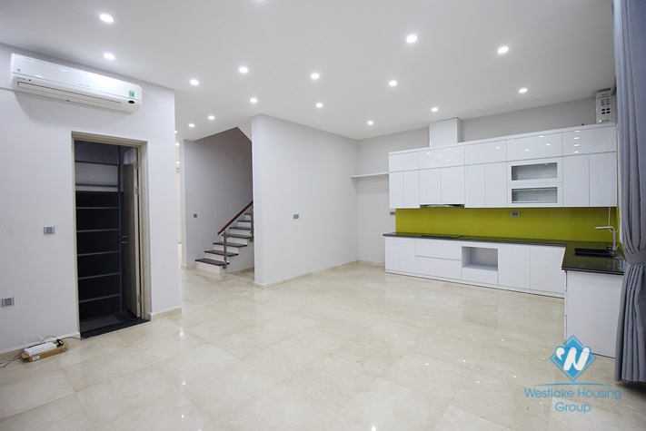 Unfurnished house in Ciputra for rent in K block